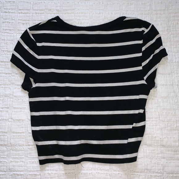 Bebe Crop Top - Picture 3 of 3